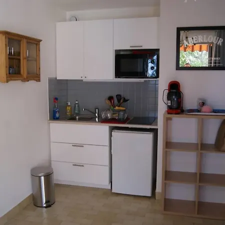 Hyeres, Acces Mer Daire