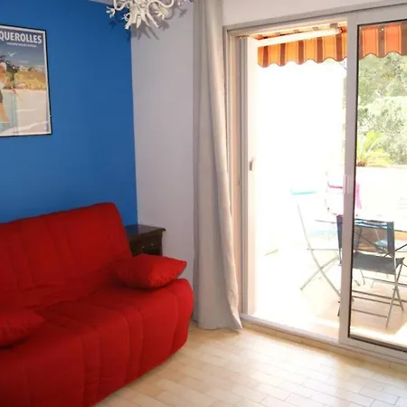 Appartamento Hyères, accès mer (300m) par chemin privé Hyères